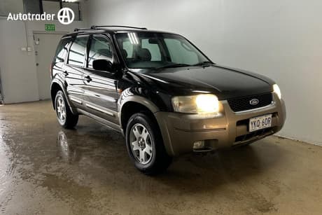 Black 2004 Ford Escape Wagon Xlt