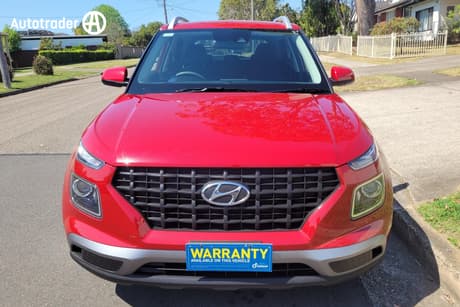 Red 2020 Hyundai Venue Wagon Go