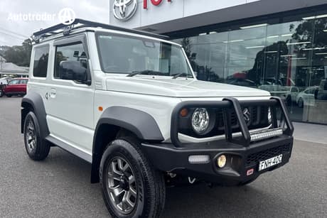 White 2024 Suzuki Jimny Wagon Glx