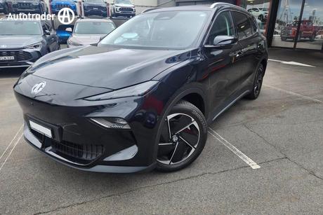 Black 2026 MG MGS5 EV Wagon Essence 49