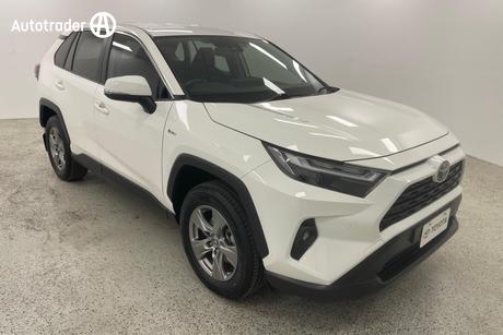 White 2025 Toyota RAV4 Wagon Gx (2Wd) Hybrid