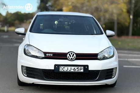 White 2012 Volkswagen Golf Hatchback Gti