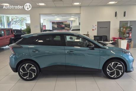 Other 2026 MG MG4 Hatchback Essence 64 150Kw