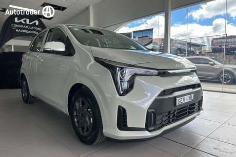 Beige 2025 Kia Picanto Hatchback Sport (Pe2)