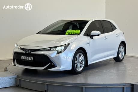 White 2021 Toyota Corolla Hatchback Sx Hybrid