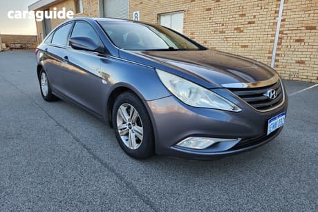 Grey 2013 Hyundai I45 Sedan Active