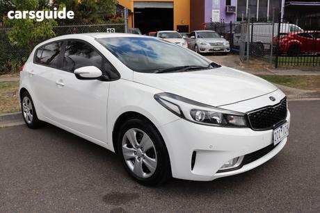 White 2018 Kia Cerato Hatchback S