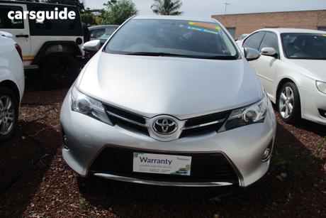 Silver 2013 Toyota Corolla Hatchback Ascent Sport