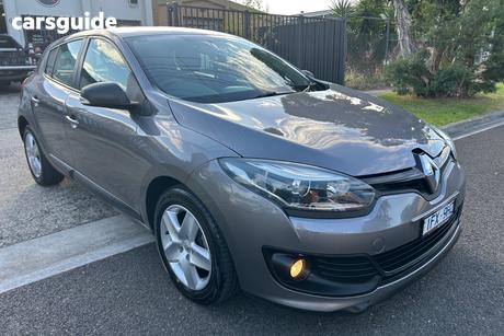 Grey 2014 Renault Megane Hatchback Authentique