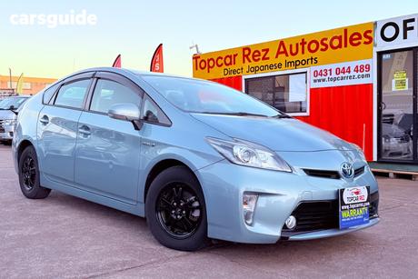 Green 2015 Toyota Prius Hatchback I-Tech Hybrid