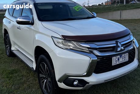 White 2016 Mitsubishi Pajero Sport Wagon Gls (4X4)
