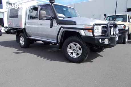 Silver 2018 Toyota Landcruiser Double Cab Chassis Gxl (4X4)
