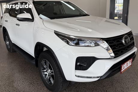 White 2022 Toyota Fortuner Wagon Gxl Premium Interior