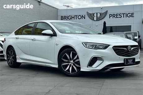 White 2018 Holden Commodore Liftback Rs