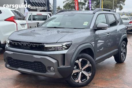 Grey 2025 Renault Duster Wagon Techno (4X2)