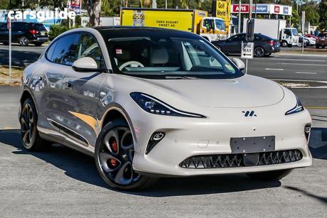 Beige 2025 MG Im6 Wagon Pereformance