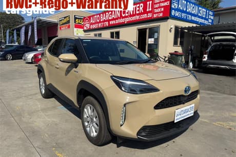 Beige 2023 Toyota Yaris Cross Wagon Gxl Hybrid (Awd)