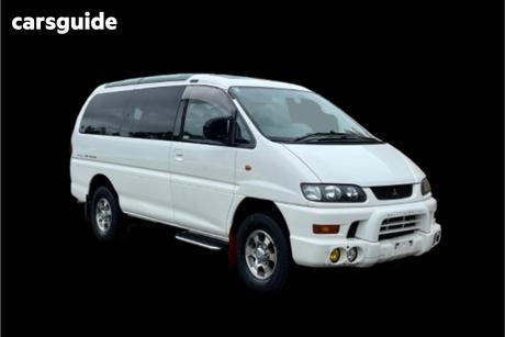 White 2002 Mitsubishi Delica OtherCar