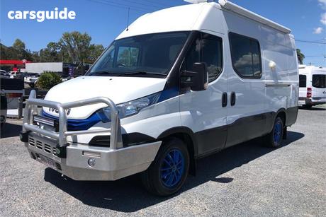 White 2019 Iveco Daily Commercial 35S17 BLUE EDITION (3520L)