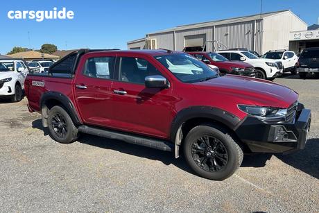Red 2023 Mazda BT-50 Dual Cab Pick-up Thunder (4X4)