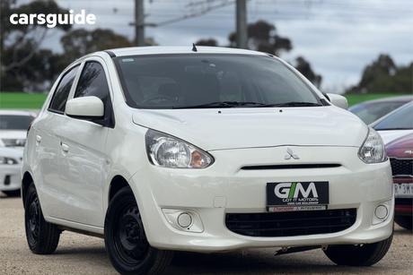White 2014 Mitsubishi Mirage Hatchback Es