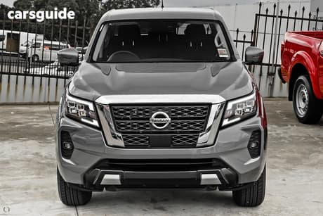 Grey 2024 Nissan Navara Dual Cab Pick-up St (4X2)