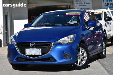 Blue 2016 Mazda 2 Hatchback Maxx