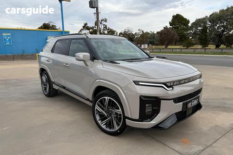 Beige 2025 Kgm Actyon Wagon K50