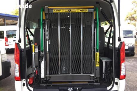 White 2021 Toyota HiAce Bus Slwb Commuter (12 Seats)