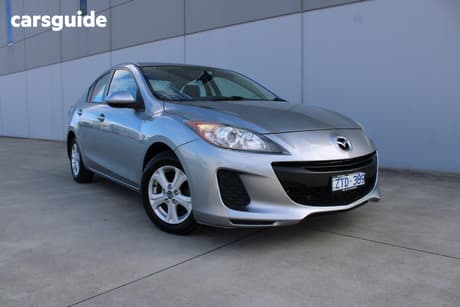 Grey 2013 Mazda 3 Sedan Neo