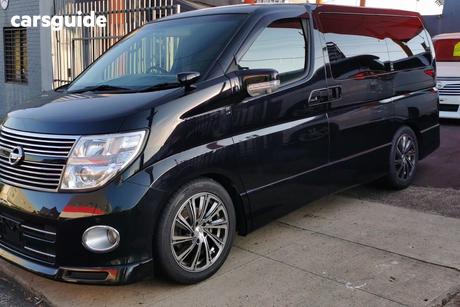 Black 2008 Nissan Elgrand Wagon