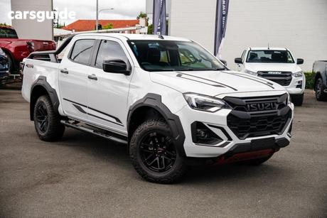 White 2024 Isuzu D-MAX Crew Cab Utility Blade