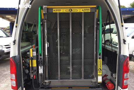 White 2017 Toyota HiAce Bus Commuter