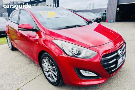 Red 2015 Hyundai I30 Hatchback Sr Premium
