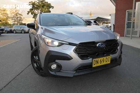 Silver 2025 Subaru Crosstrek Wagon Awd 2.0L