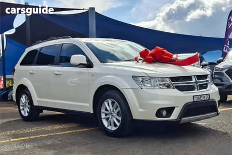 White 2014 Dodge Journey Wagon Sxt