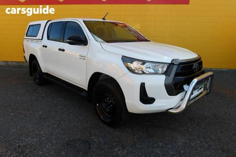 White 2021 Toyota Hilux Double Cab Pick Up Sr Hi-Rider (4X2)