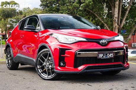 Red 2021 Toyota C-HR Wagon Gr-S (2Wd) Hybrid