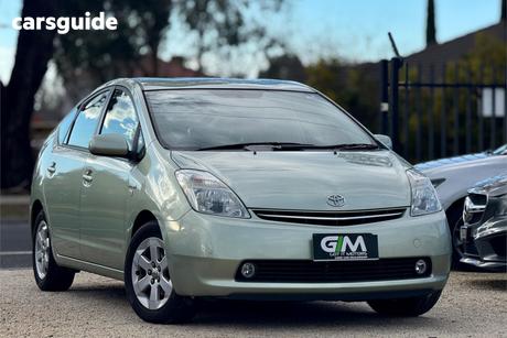 Green 2008 Toyota Prius Hatchback Hybrid