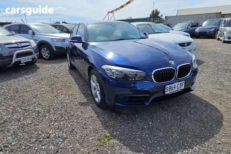 Blue 2015 BMW 118I Hatchback Sport Line