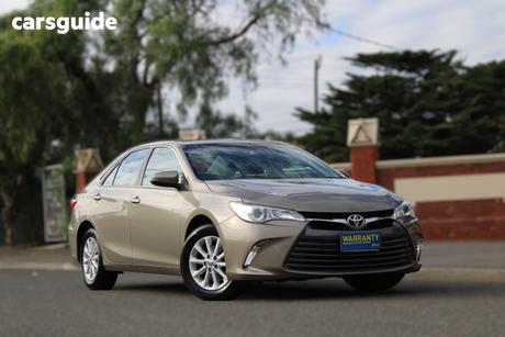 Brown 2015 Toyota Camry Sedan Altise