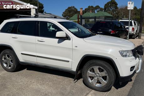 White 2011 Jeep Grand Cherokee Wagon Laredo (4X4)