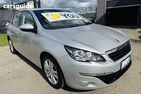 Silver 2016 Peugeot 308 Hatchback Active