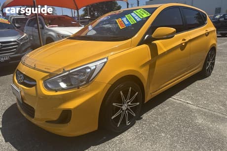Yellow 2016 Hyundai Accent Hatchback Active