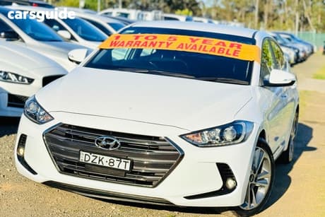 White 2018 Hyundai Elantra Sedan Elite 2.0 Mpi