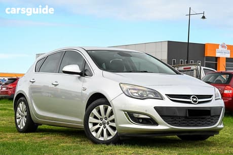 Silver 2012 Opel Astra Hatchback 1.6 Select