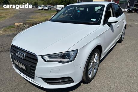White 2015 Audi A3 Hatchback S/Back 1.4 Tfsi Attraction Cod
