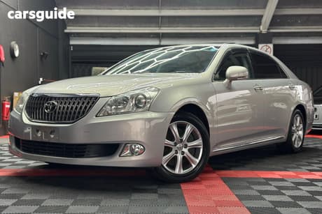 Silver 2009 Toyota Crown Sedan MAJESTA A TYPE L PACKAGE SEDAN AUTO 4.6I