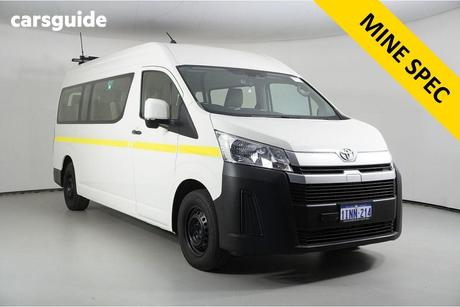White 2020 Toyota HiAce Bus Commuter (12 Seats)