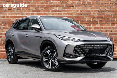 Silver 2025 MG HS Wagon Vibe